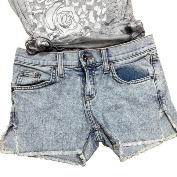 CARMAR Jean Shorts Size 25 Stone Wash Style Side Slits Y2K Bohemian Resortwear - Picture 9 of 11